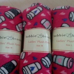 Womens lounge pants.